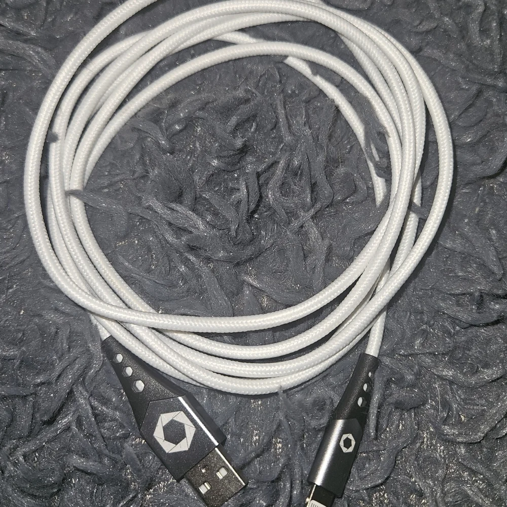 6' Lightning to USB-A Charging Cable